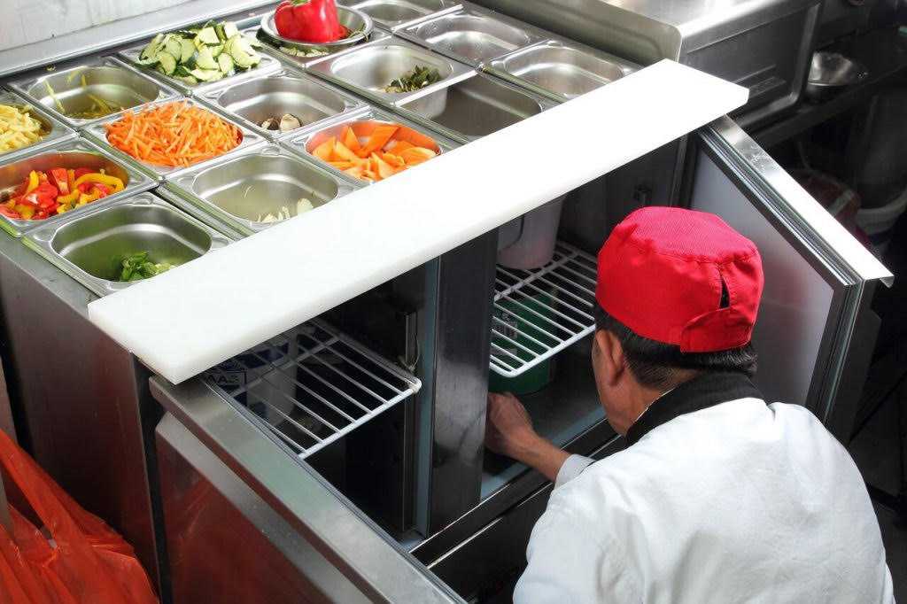 Reach-In Refrigeration / Freezers
